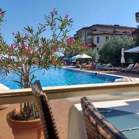 Sarafovo D&v Apartament *