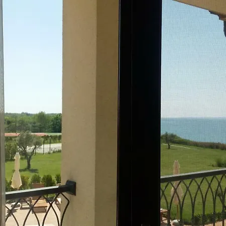 Apartment Sarafovo D&v