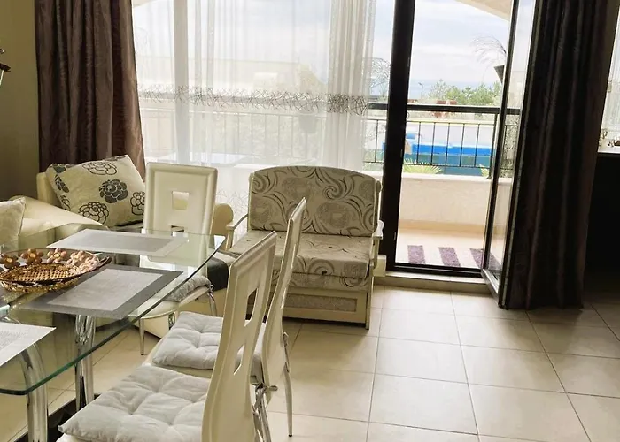 דירה Sarafovo D&v